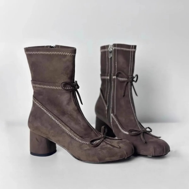 2026 Winter Fashion New Pumps  - Chelsea Boots Suede review and price